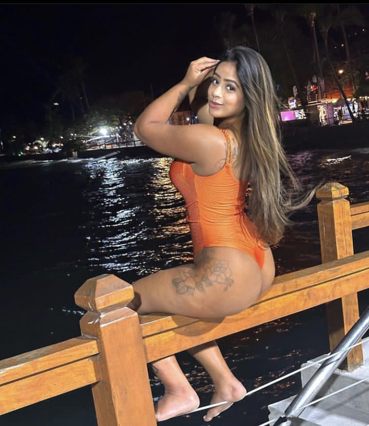 Giovanna Máximo 🍑 #EDEQDFs4