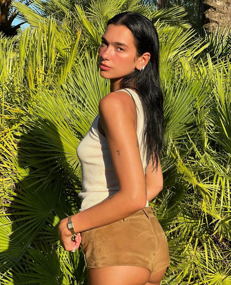 Goon Queen, Dua Lipa #yhhyn1hi