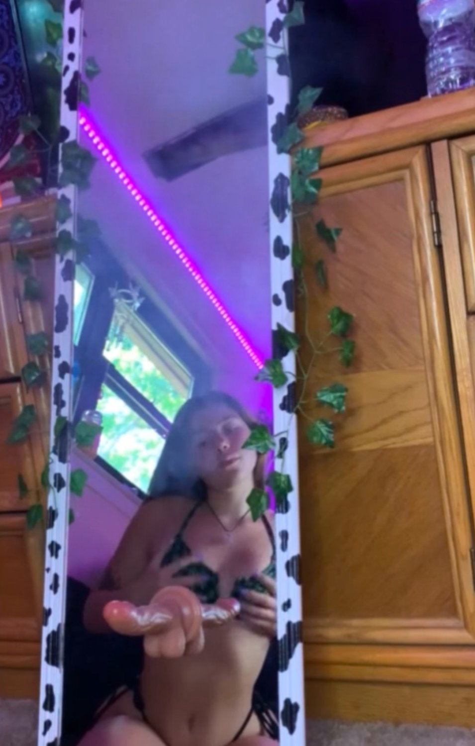 Horny stoner pawg #xItZsNkq