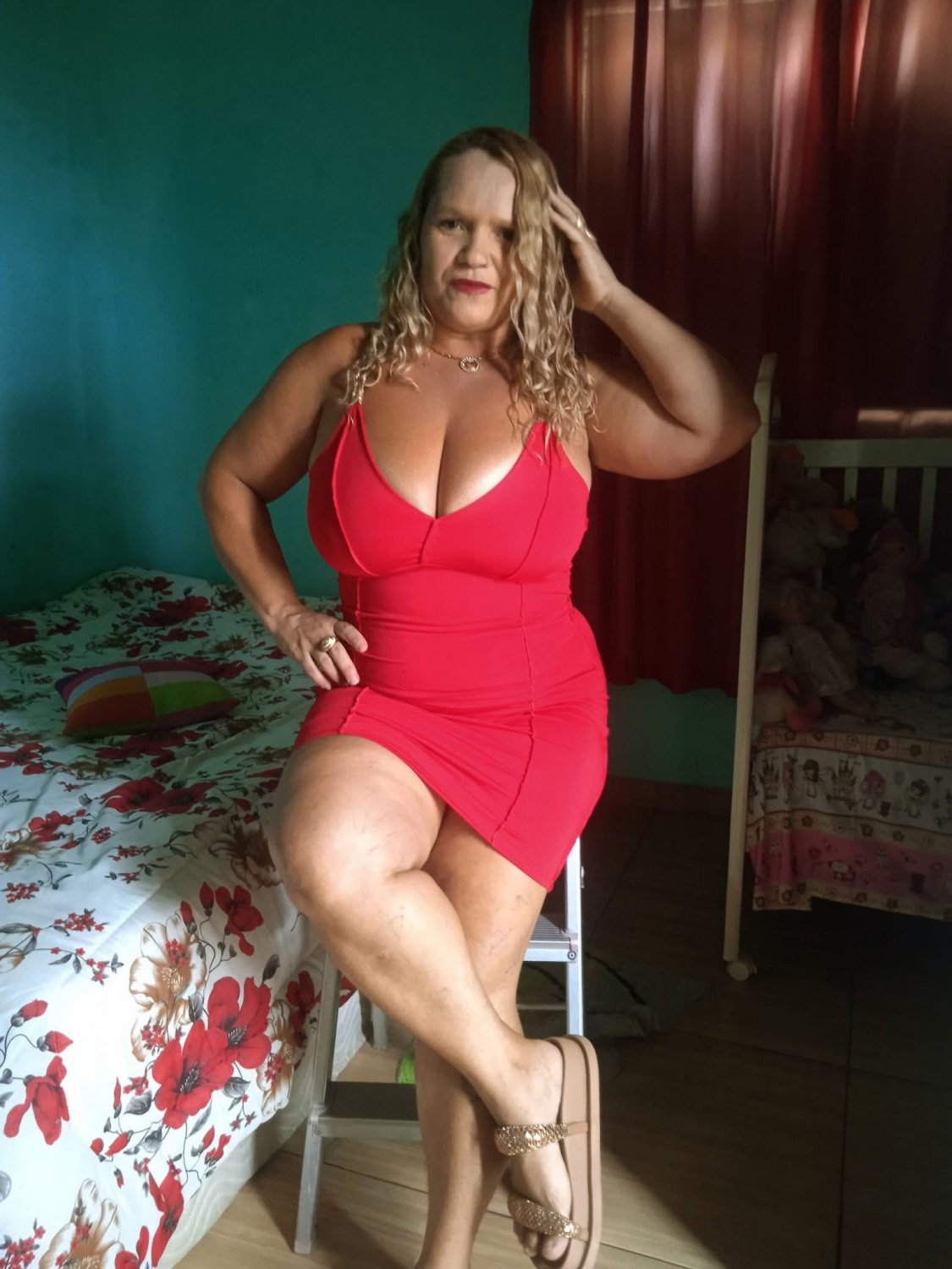 Coroa peituda gostosa #d6GQnJuX