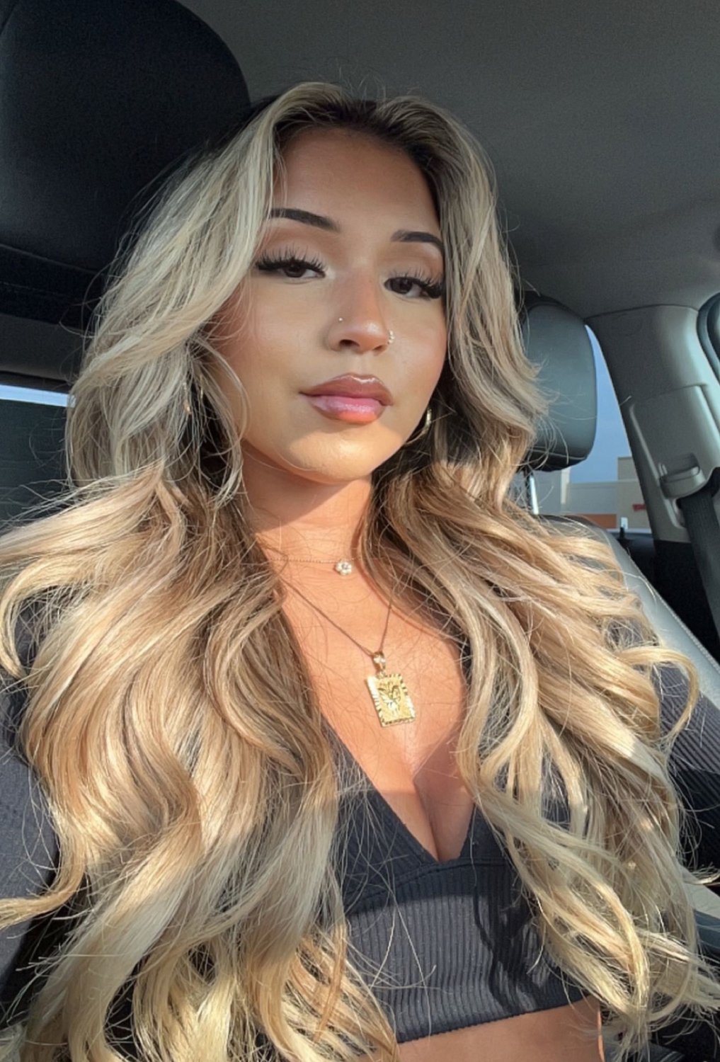 Pretty petite Latina gym baddie #MZFgmpSb