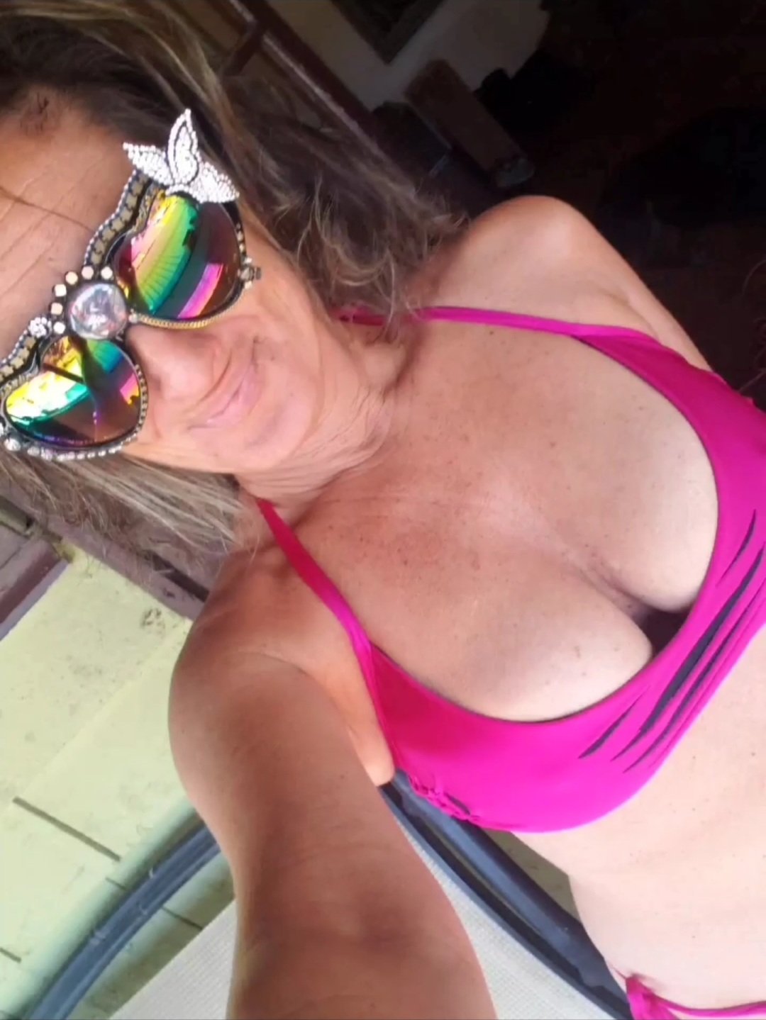 Oregon hippie bartender 10 #AtuP0wcn