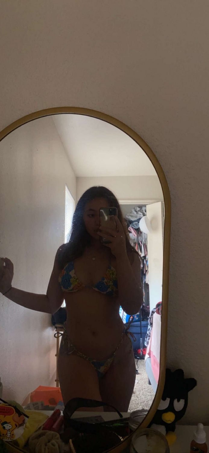 LEAKED 18 yo Hawaiian slut ex gf nudes kayakaiwii #MdQjF55W