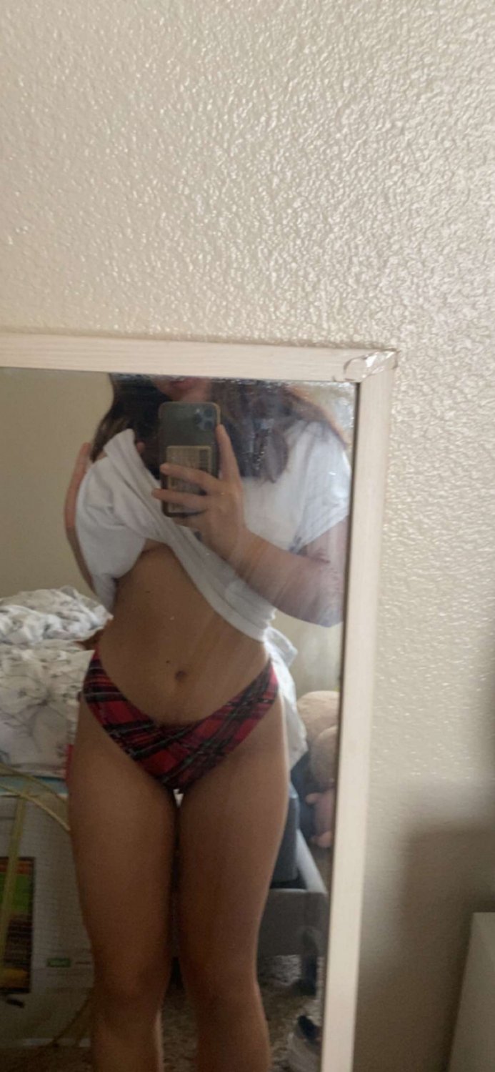LEAKED 18 yo Hawaiian slut ex gf nudes kayakaiwii #j4oXlRuF