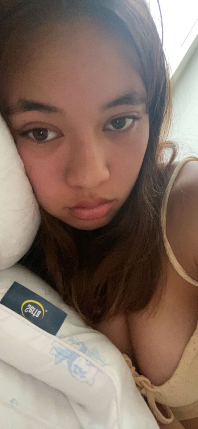 LEAKED 18 yo Hawaiian slut ex gf nudes kayakaiwii #jFd3MzbP