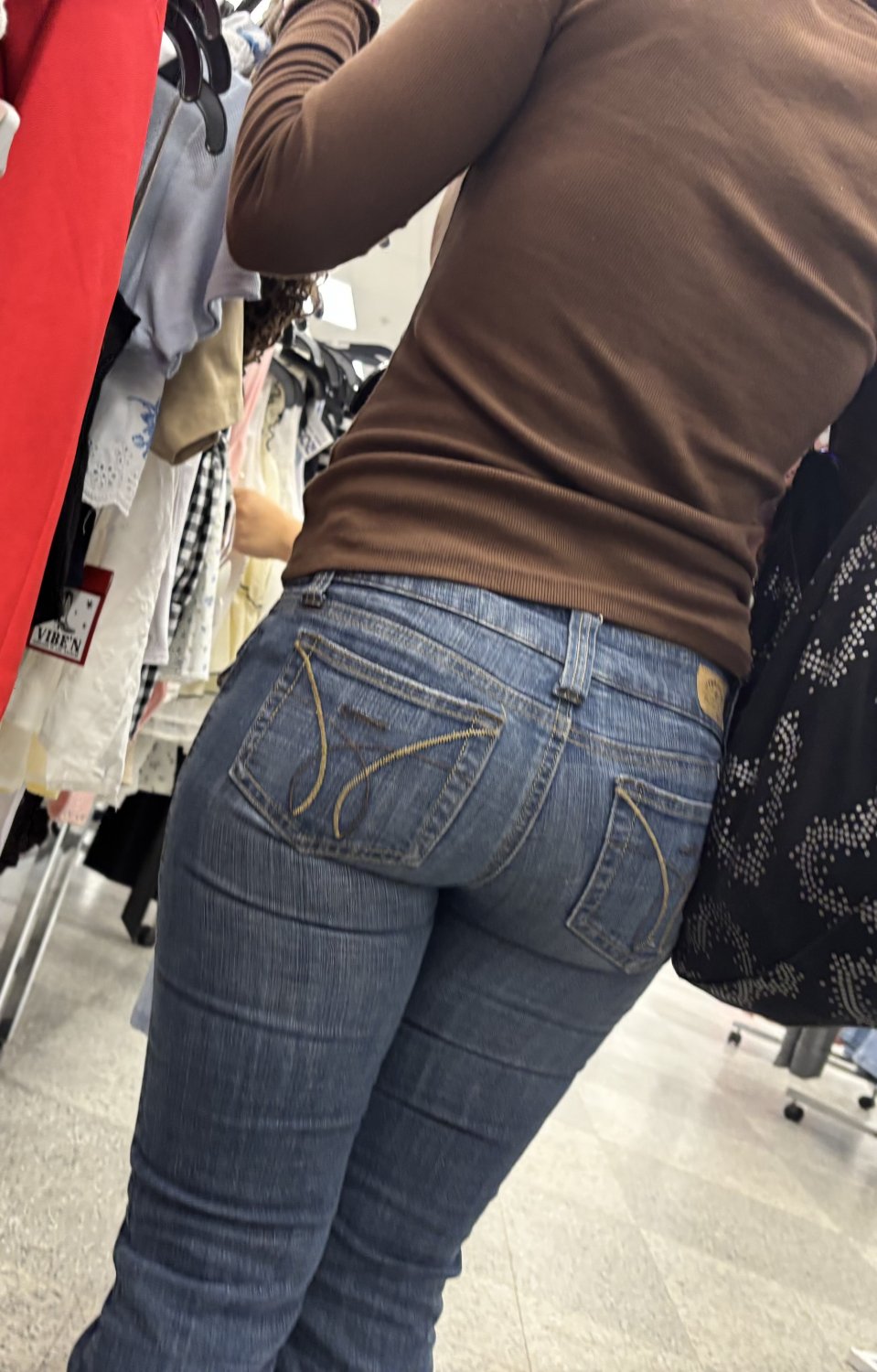 Nice Asian booty in jeans #wxOsZxrn