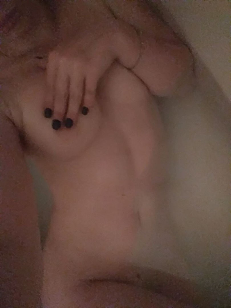 Exposed #64 #yq7FIOQp